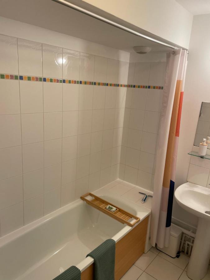 Maison Agreable Et Spacieuse Aux Portes De Paris Et Du Metro Saint-Ouen  Eksteriør billede